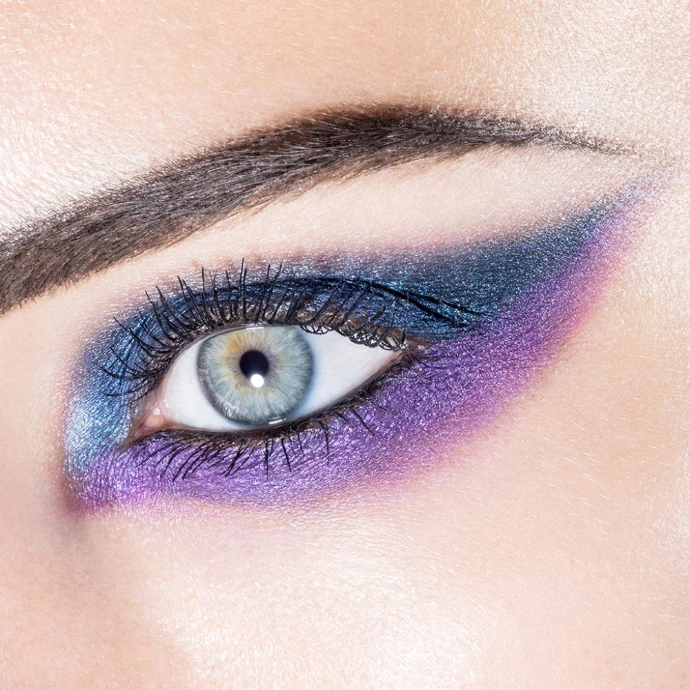 Revlon X WW84 Colorful Makeup Bundle - Picture 4 of 12